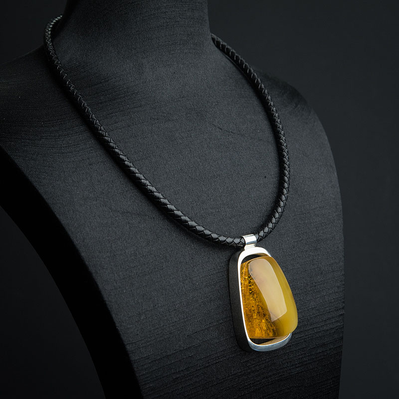 银镶带皮褐黄金绞蜜项链 - 红掌柜