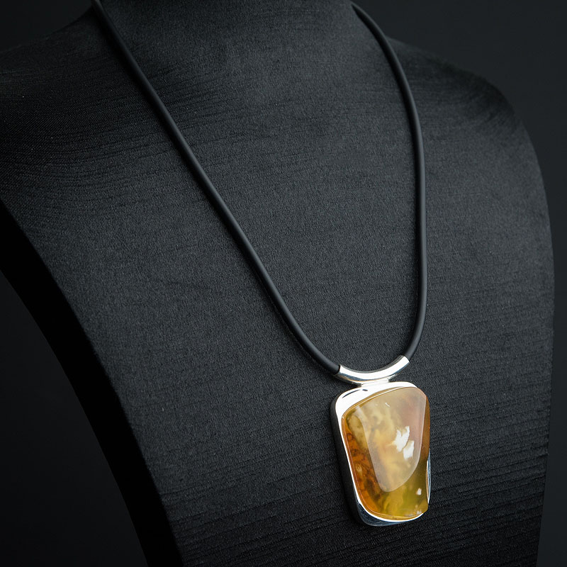 银镶带皮白花蜜项链 - 红掌柜