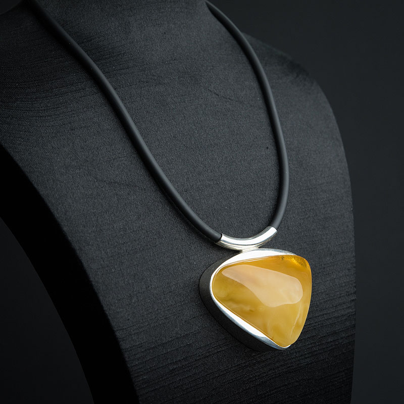 银镶带皮白花蜜蜡项链 - 红掌柜