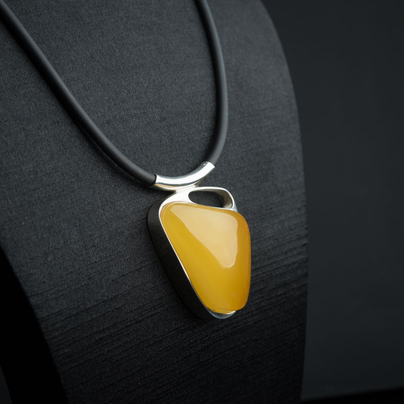 波罗的海银镶带皮褐黄蜜蜡项链 - 红掌柜