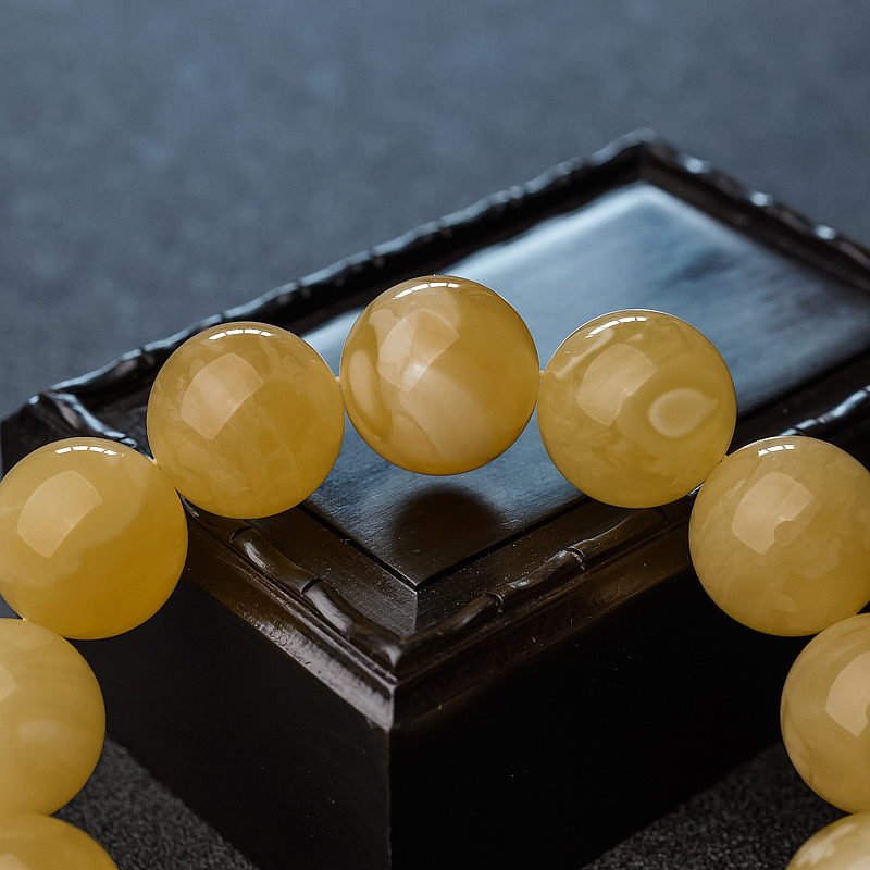 蜜蜡手串-红掌柜