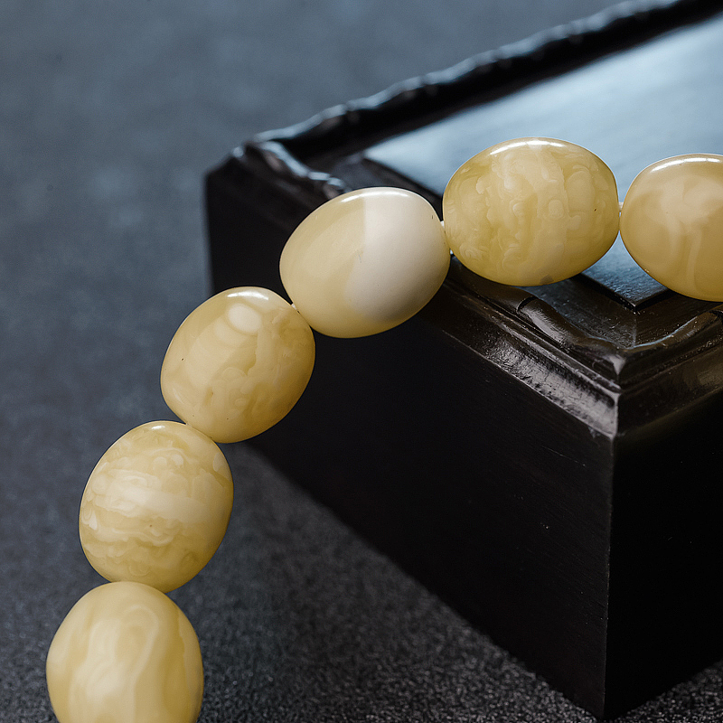 白花蜜蜜蜡手串-红掌柜