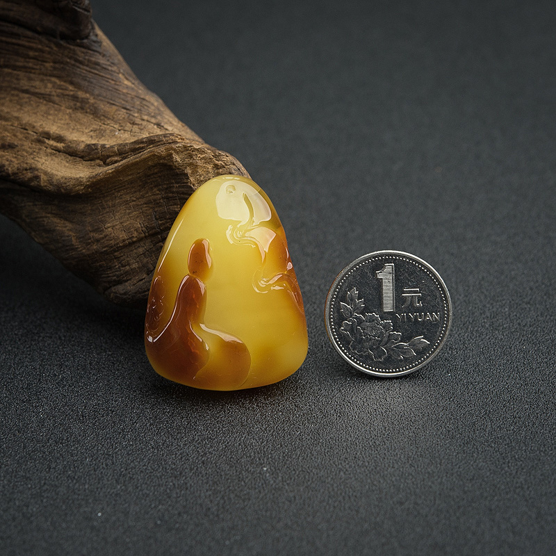 波罗的海俏色蜜蜡吊坠-红掌柜