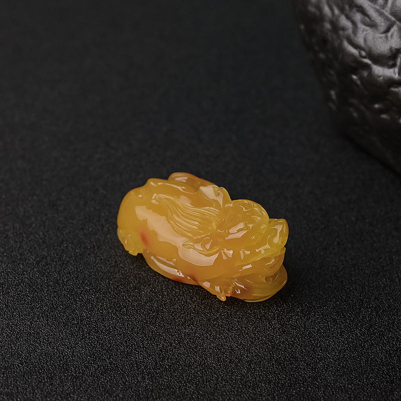 蜜蜡貔貅吊坠-红掌柜