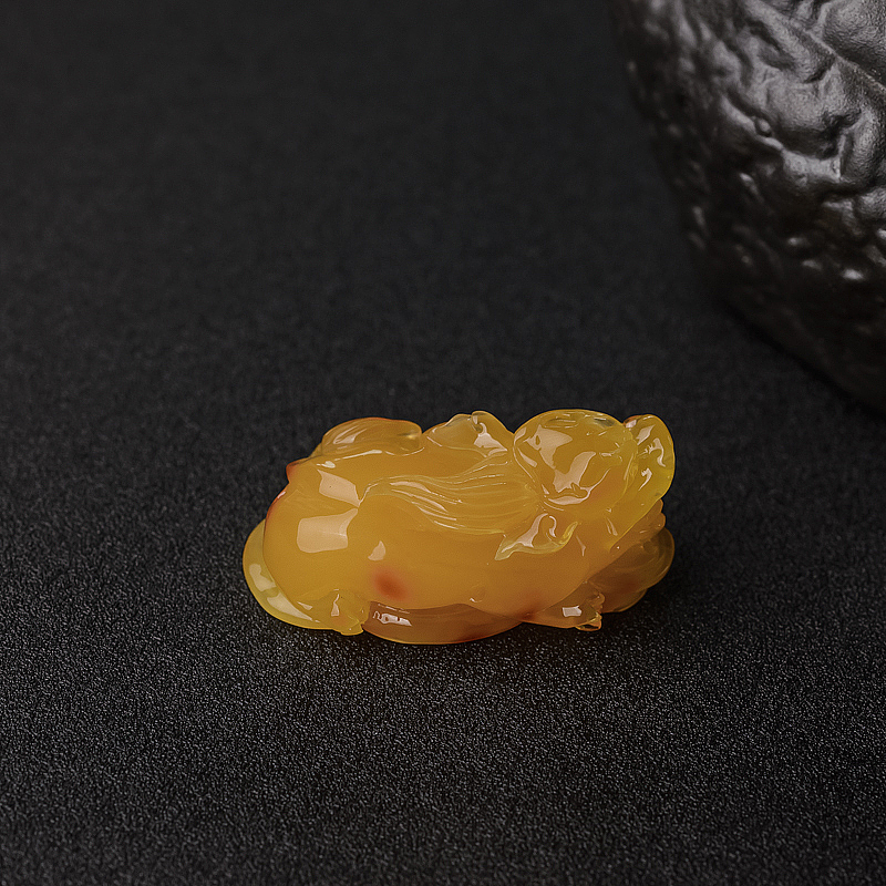 蜜蜡貔貅-红掌柜