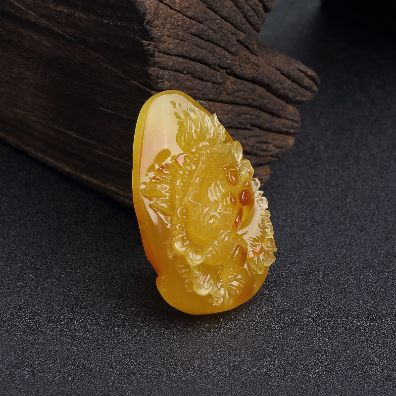 波罗的海鸡油黄蜜蜡牡丹花吊坠-红掌柜