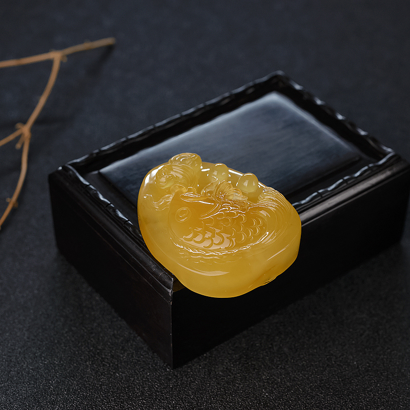 波罗的海天然鸡油黄蜜蜡吊坠-红掌柜