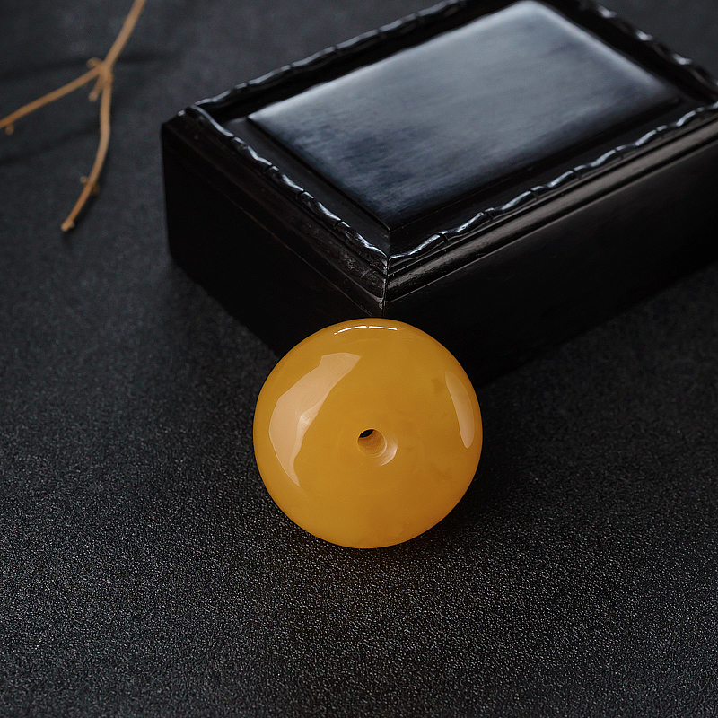 波罗的海天然蜜蜡平安扣吊坠-红掌柜