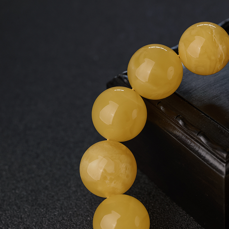 波罗的海天然鸡油黄蜜蜡手串-红掌柜