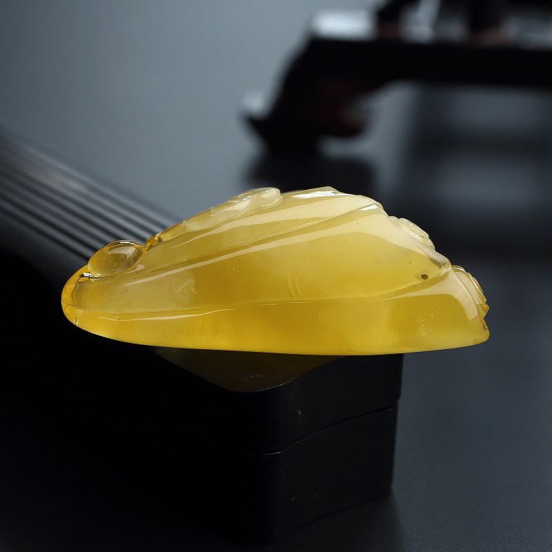 波罗的海天然金包蜜蜜蜡吊坠-红掌柜