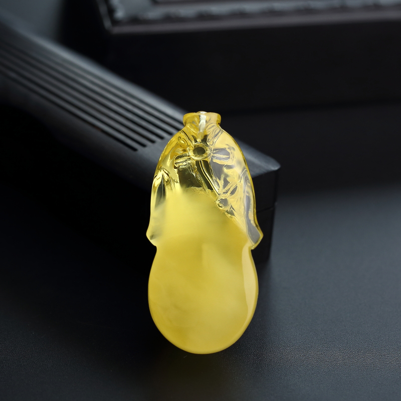 波罗的海天然蜜蜡旗袍吊坠-红掌柜