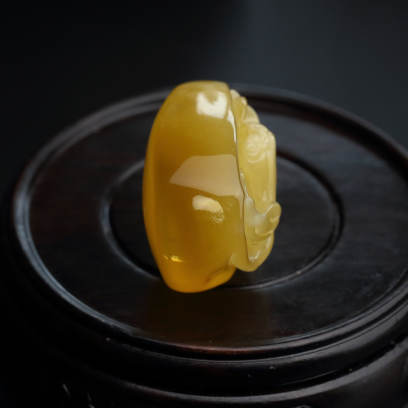 波罗的海金包蜜鸡油黄蜜蜡吊坠-红掌柜