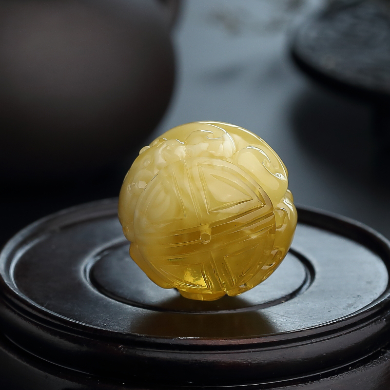 19mm黄白蜜龙珠-红掌柜