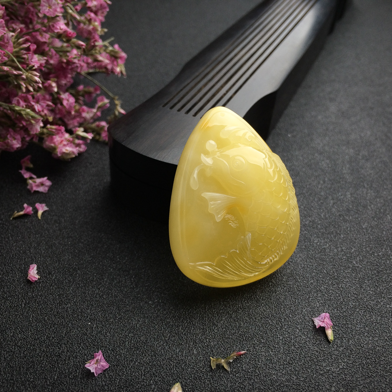 天然鸡油黄蜜蜡鱼吊坠 - 红掌柜