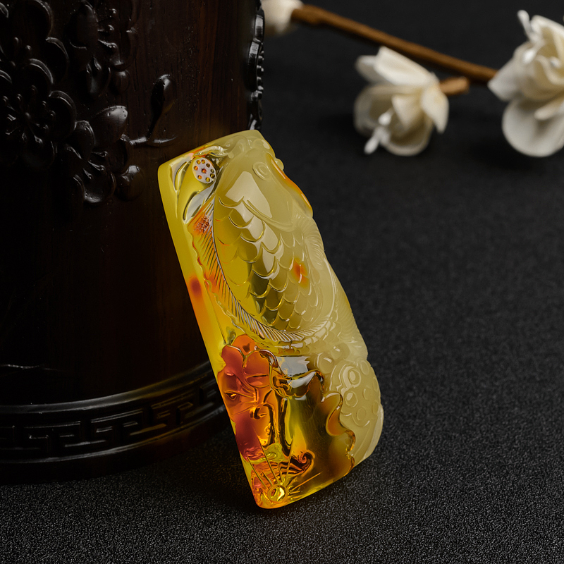 天然金包蜜鸡油黄蜜蜡一品清廉吊坠-红掌柜