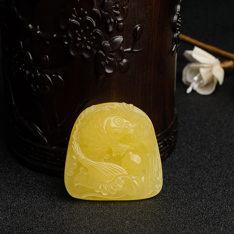 波罗的海天然满蜜鸡油黄蜜蜡一品清廉吊坠-红掌柜