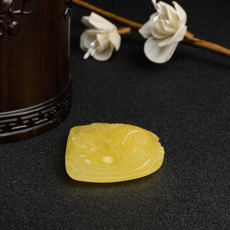 波罗的海满蜜鸡油黄蜜蜡一品清廉吊坠-红掌柜