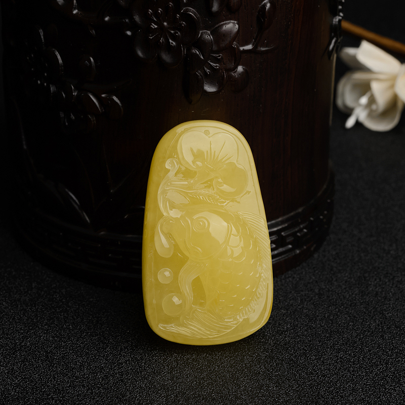 波罗的海天然满蜜鸡油黄蜜蜡一品清廉吊坠-红掌柜