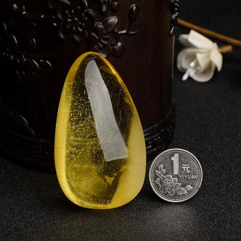金包蜜鸡油黄蜜蜡随形吊坠-红掌柜
