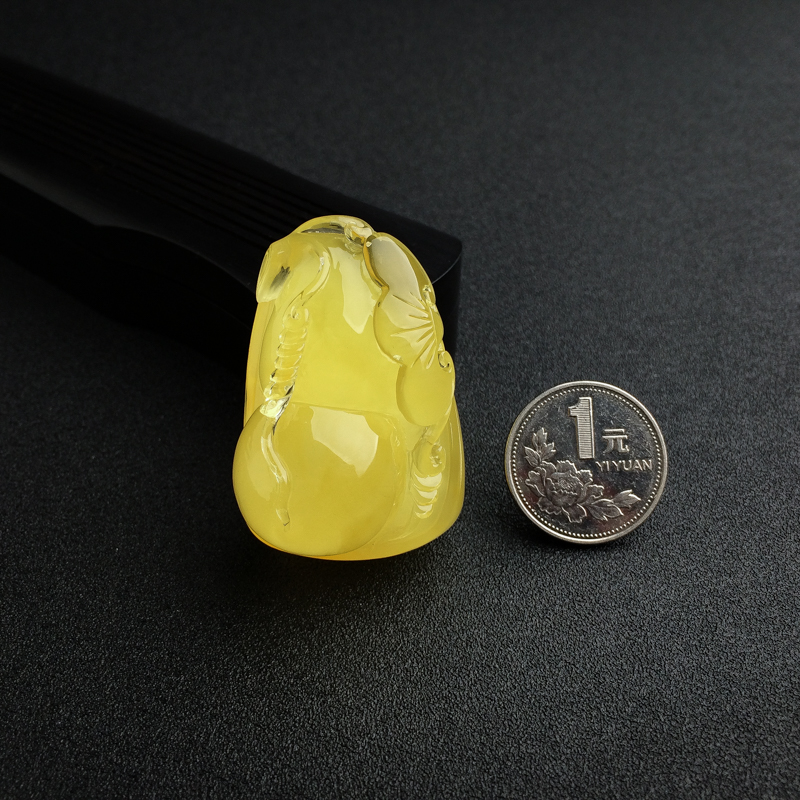 天然鸡油黄蜜蜡吊坠 - 红掌柜