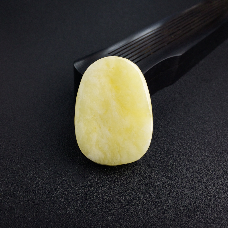 浅黄白花蜜吊坠-红掌柜