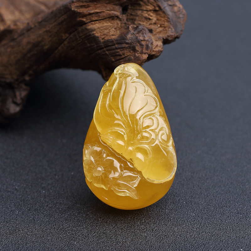 波罗的海天然褐黄蜜蜡蝶恋花吊坠 - 红掌柜