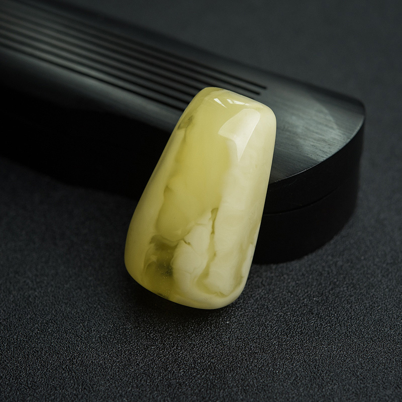 蜜蜡吊坠-红掌柜