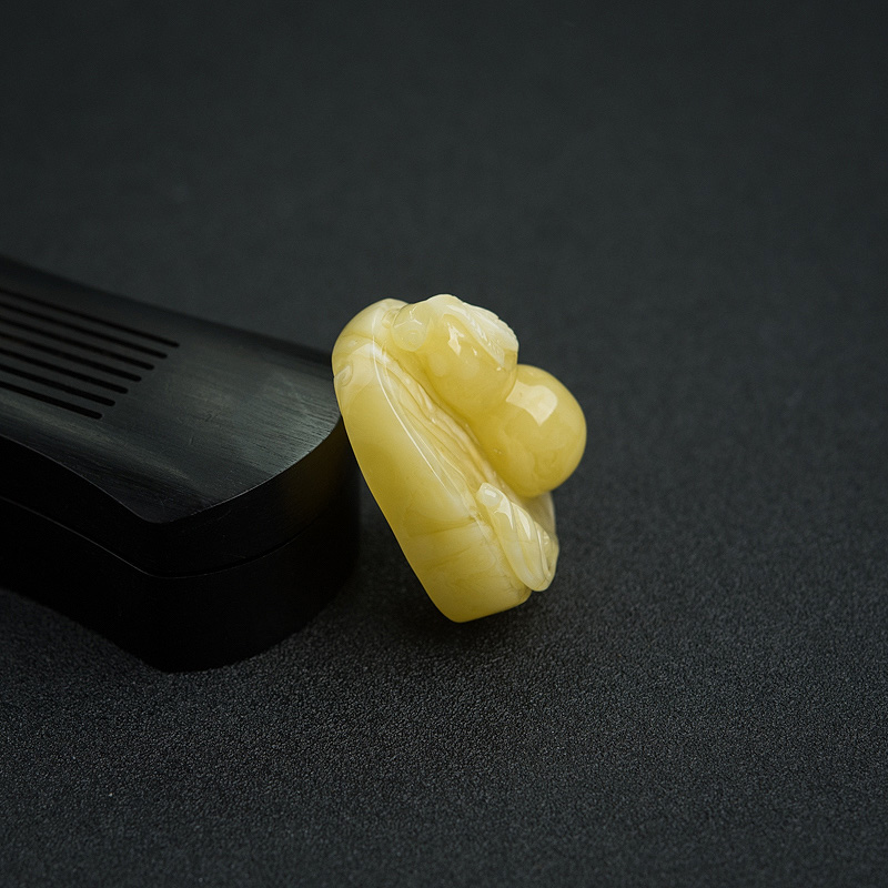 白花蜜葫芦吊坠-红掌柜