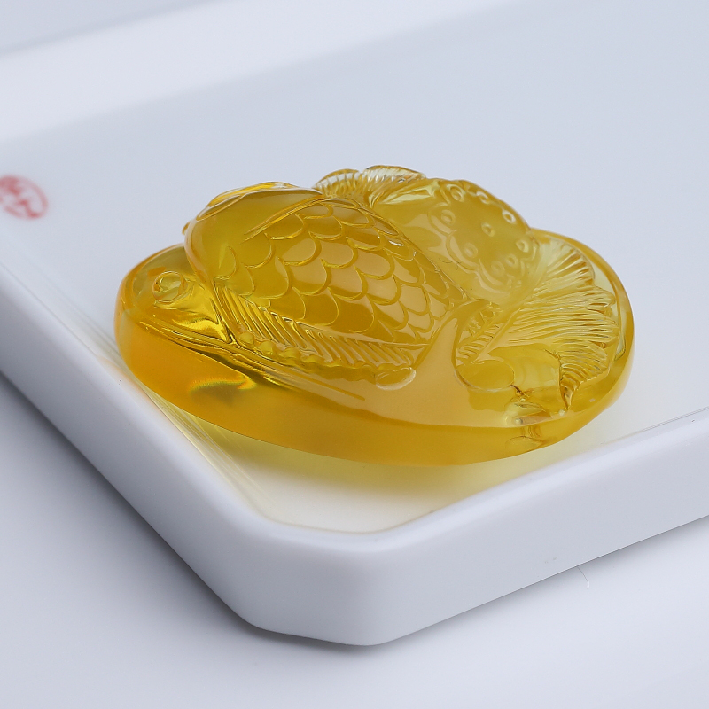 鸡油黄金绞蜜连年有余吊坠-红掌柜