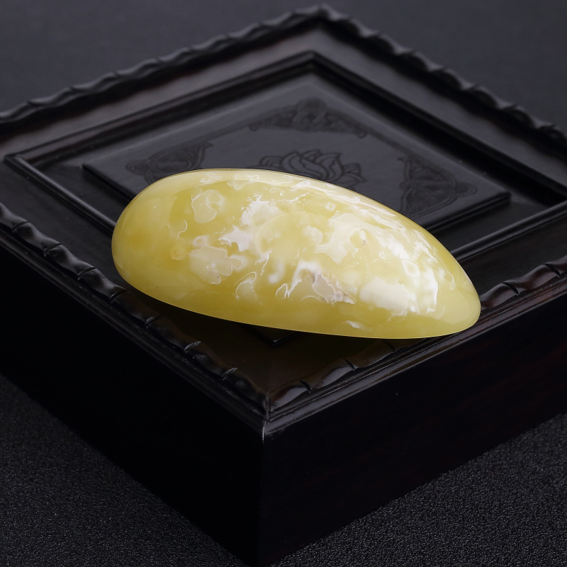 白花蜜蜡随形吊坠-红掌柜