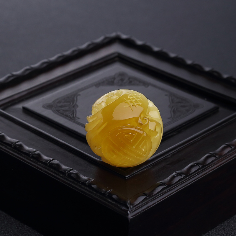 天然白花蜜蜡寿纹龙珠-红掌柜