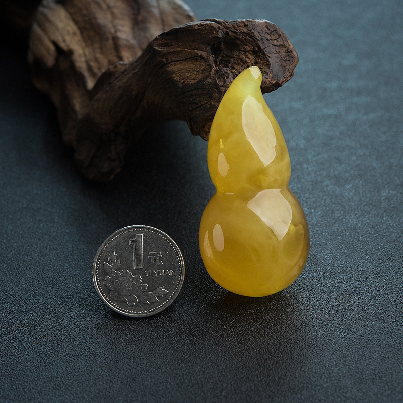 天然鸡油黄蜜蜡葫芦吊坠-红掌柜