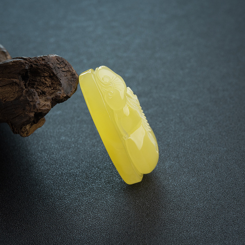 波罗的海天然鸡油黄蜜蜡吊坠-红掌柜