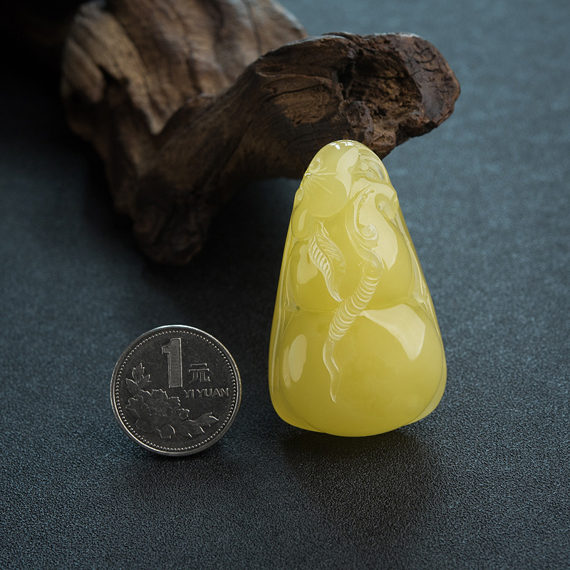 天然鸡油黄蜜蜡吊坠-红掌柜