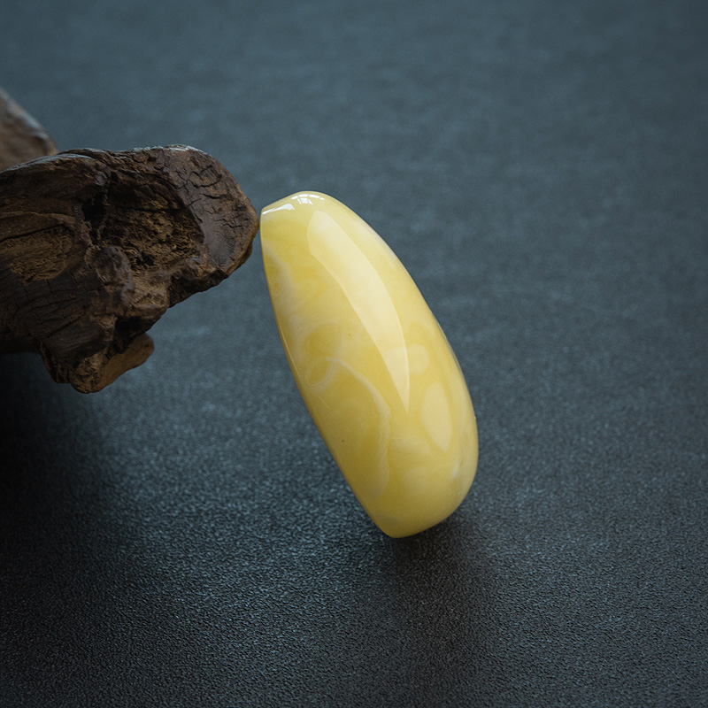 波罗的海白花蜜蜡随形吊坠-红掌柜