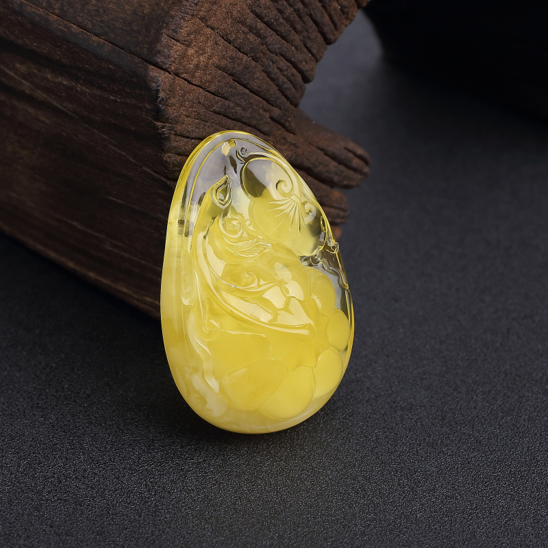 天然鸡油黄金绞蜜如意连连吊坠-红掌柜