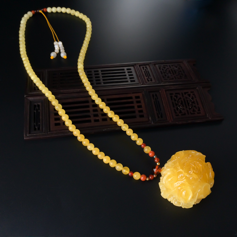 鸡油黄蜜蜡牡丹花吊坠-红掌柜