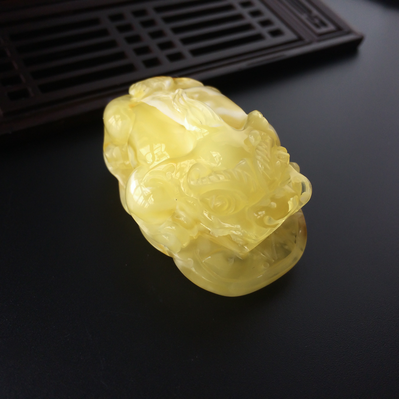 白花蜜貔貅吊坠 - 红掌柜