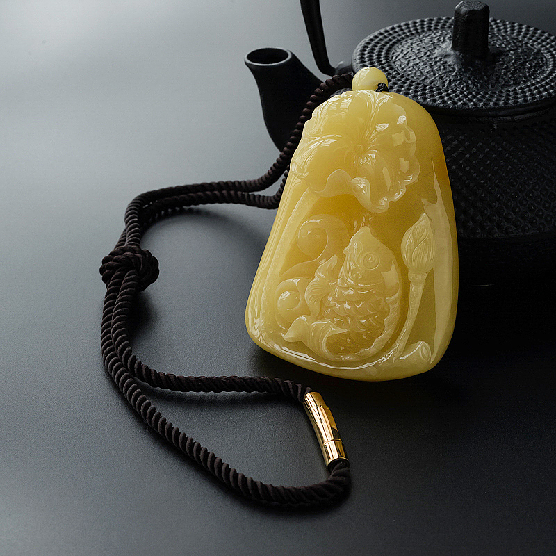 天然满蜜蜜蜡连年有余吊坠 - 红掌柜