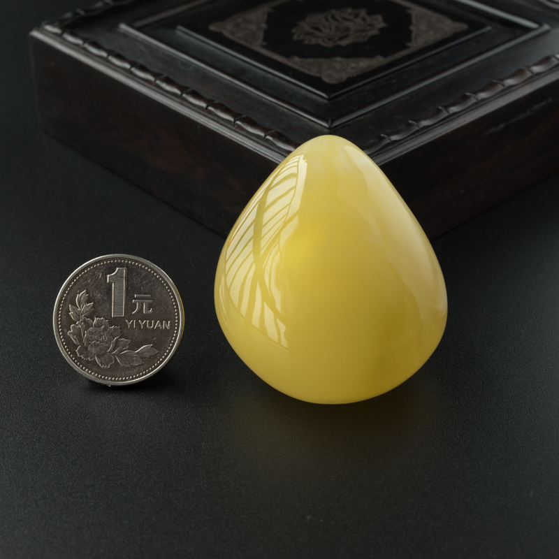 金绞蜜蜡吊坠-红掌柜