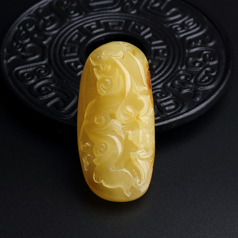 波罗的海天然满黄蜜蜡仿古龙吊坠 - 红掌柜