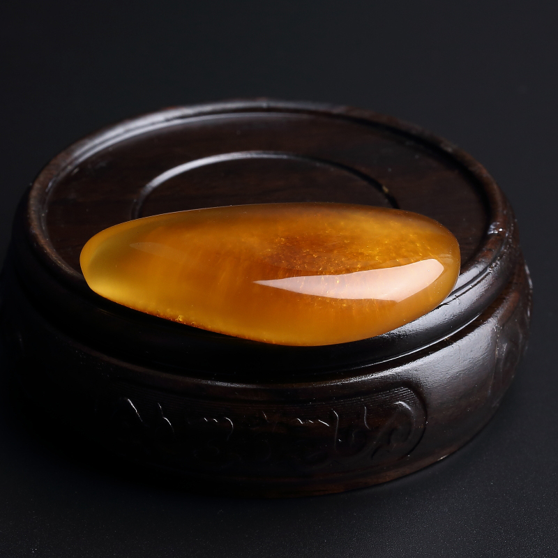 波罗的海天然鸡油红蜜蜡吊坠-红掌柜