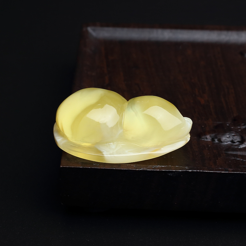 白花蜜吊坠-红掌柜