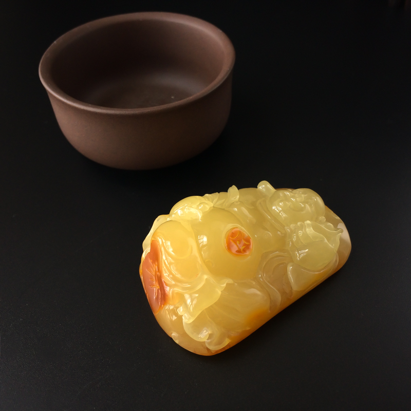 波罗的海天然满蜜鸡油黄蜜蜡吊坠-红掌柜