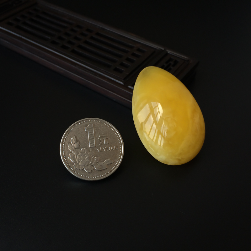 俄料蜜蜡水滴吊坠-红掌柜