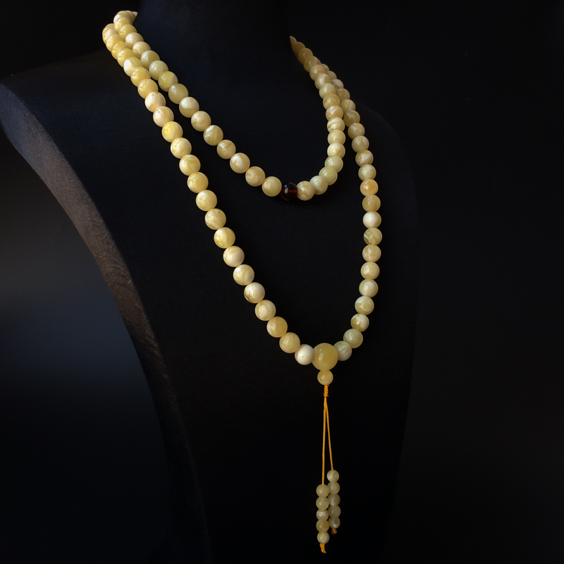 8mm白花蜜佛珠-红掌柜