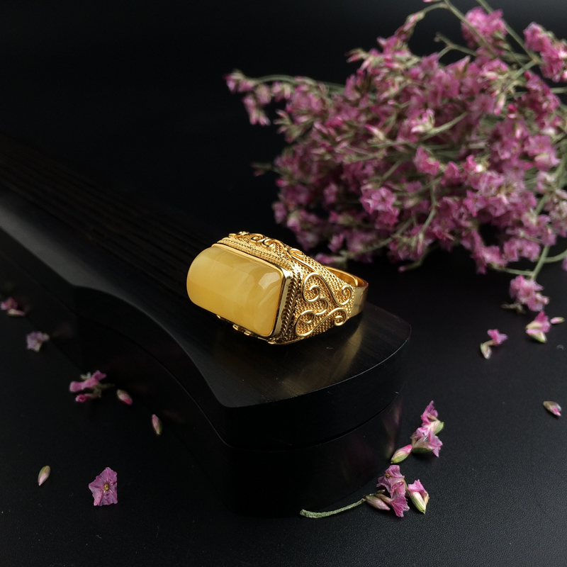 天然鸡油黄蜜蜡戒指 - 红掌柜