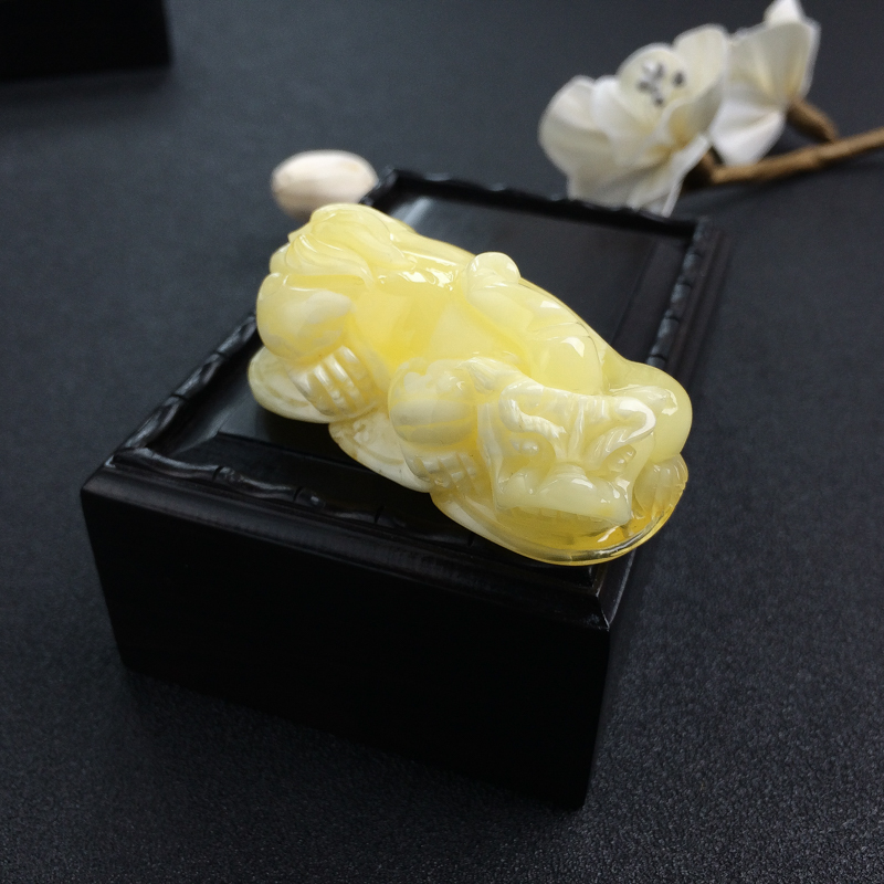 天然浅黄白花蜜貔貅吊坠 - 红掌柜