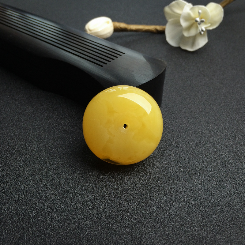 波罗的海天然鸡油黄蜜蜡平安扣吊坠-红掌柜