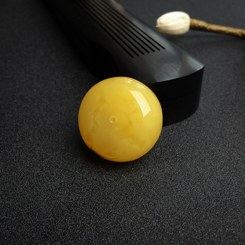 波罗的海鸡油黄蜜蜡平安扣吊坠-红掌柜